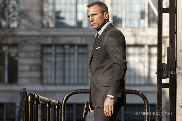 007skyfallsmall2