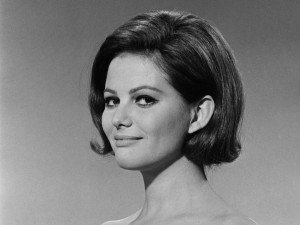 Claudia-Cardinale-001