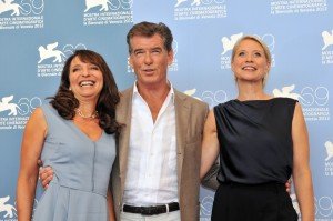 3802-Photo-call_S__Bier__P__Brosnan__T__Dyrholm___La_Biennale_di_Venezia_-_ASAC