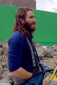 Jake-Gyllenhaal-Beard-Everest-Set-Pictures
