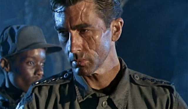 E’ facile dimenticare che Michael Edwards appare in Terminator 2 come il più anziano John Connor nella guerra del futuro. Edwards è apparso anche nel finale alternativo che raffigurava un futuro in cui Skynet non è mai esistita.