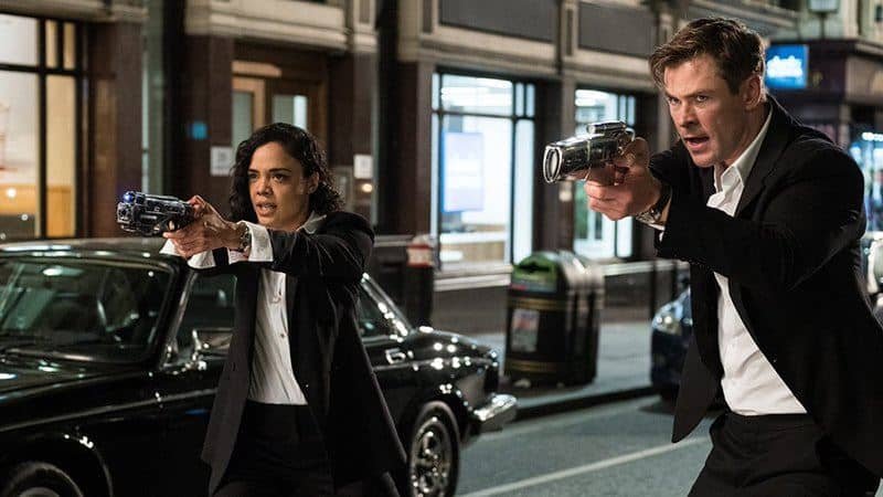 tessa thompson e chris hemsworth recitano in men in black international maxw 814
