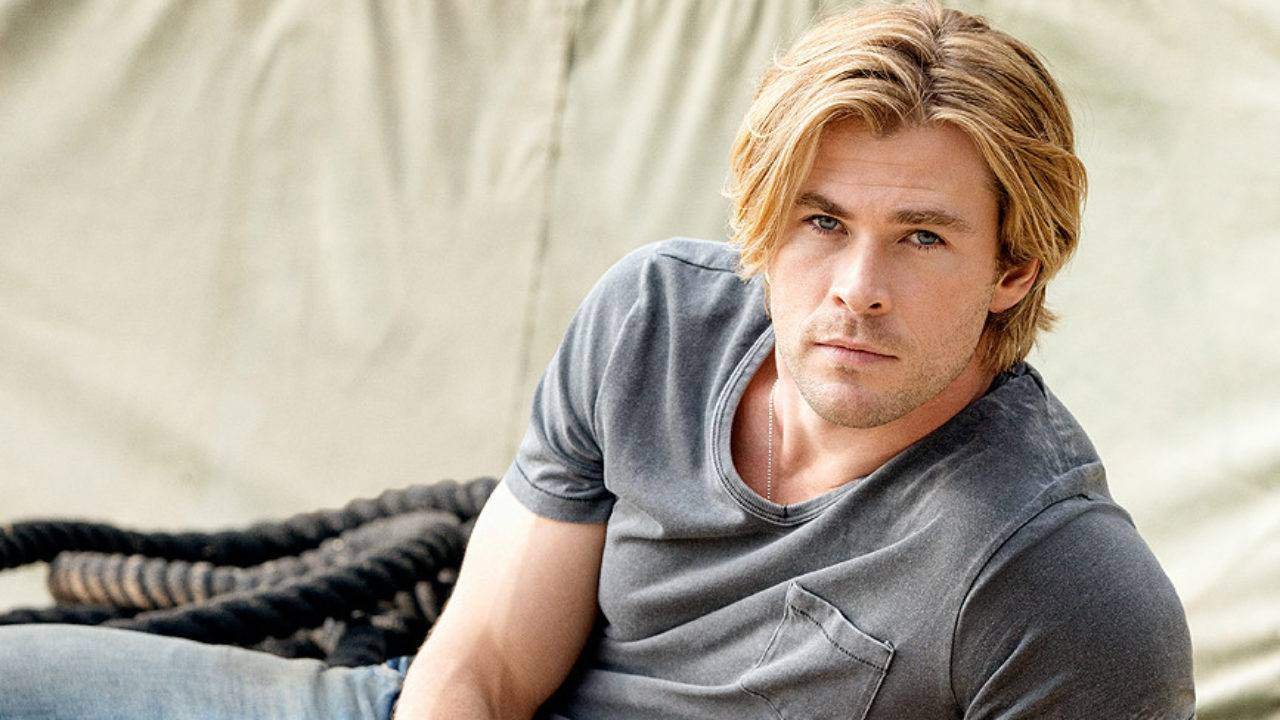 chris hemsworth compressed