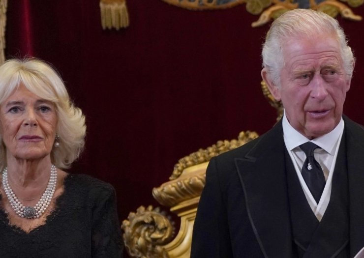 Re Carlo e Camilla- tradimento- newscinema.it