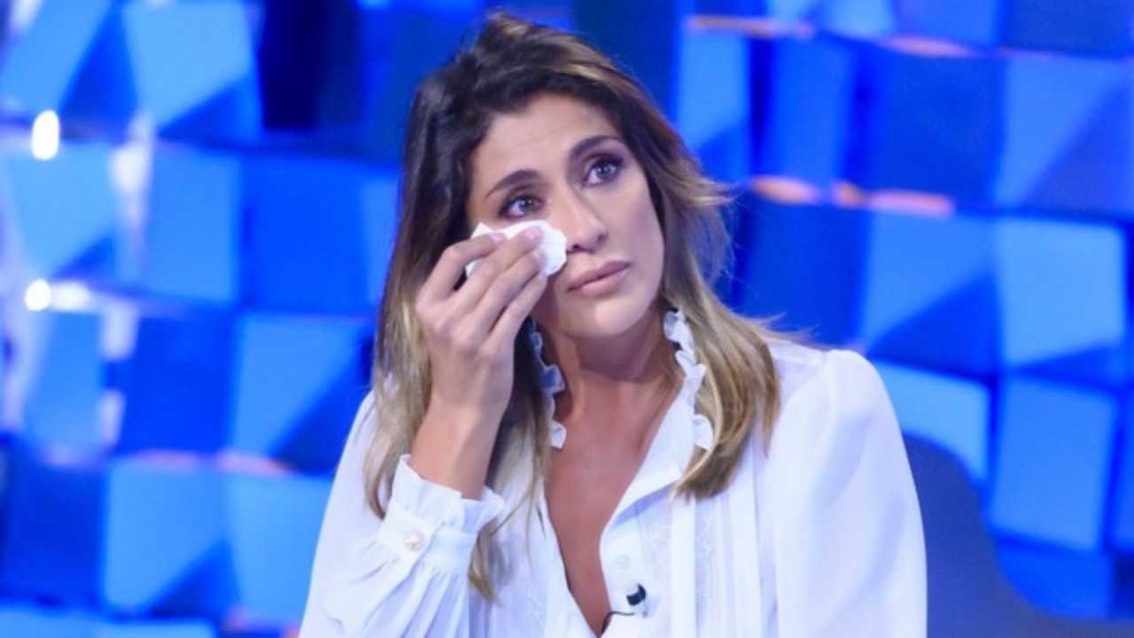 Elisa Isoardi tutti senza parole è un addio