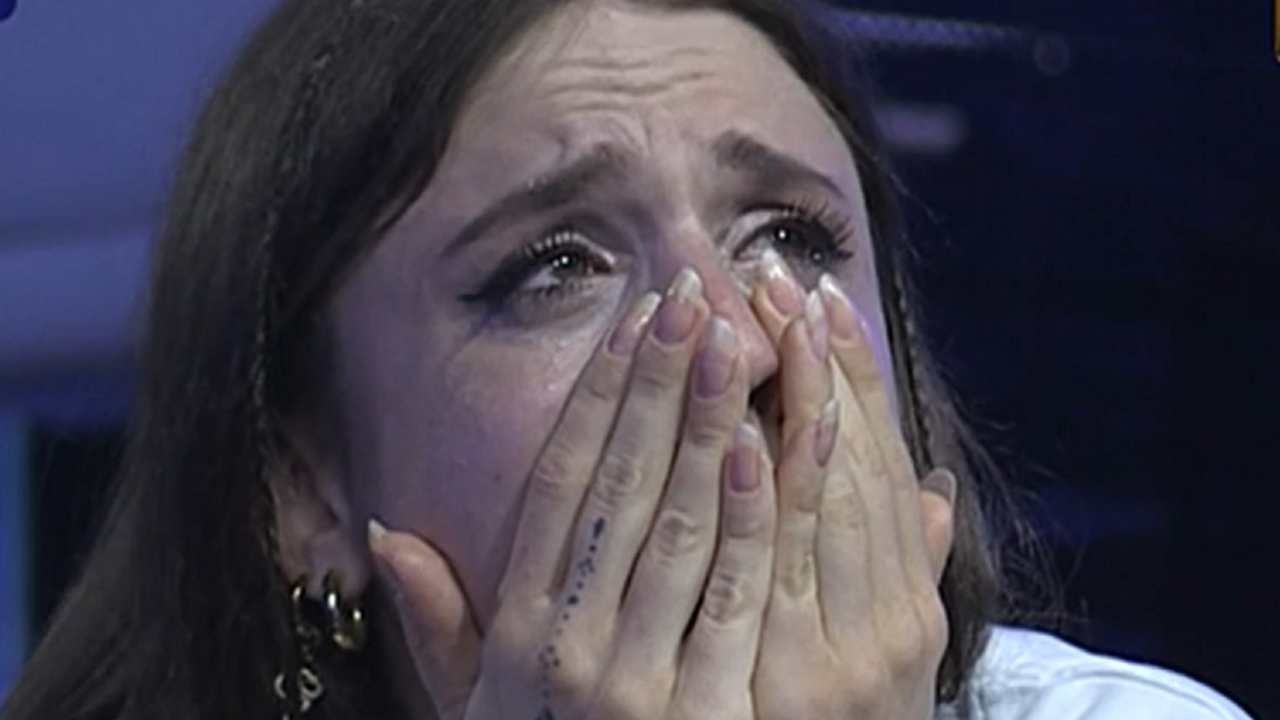Angelina Mango fulmine a ciel sereno