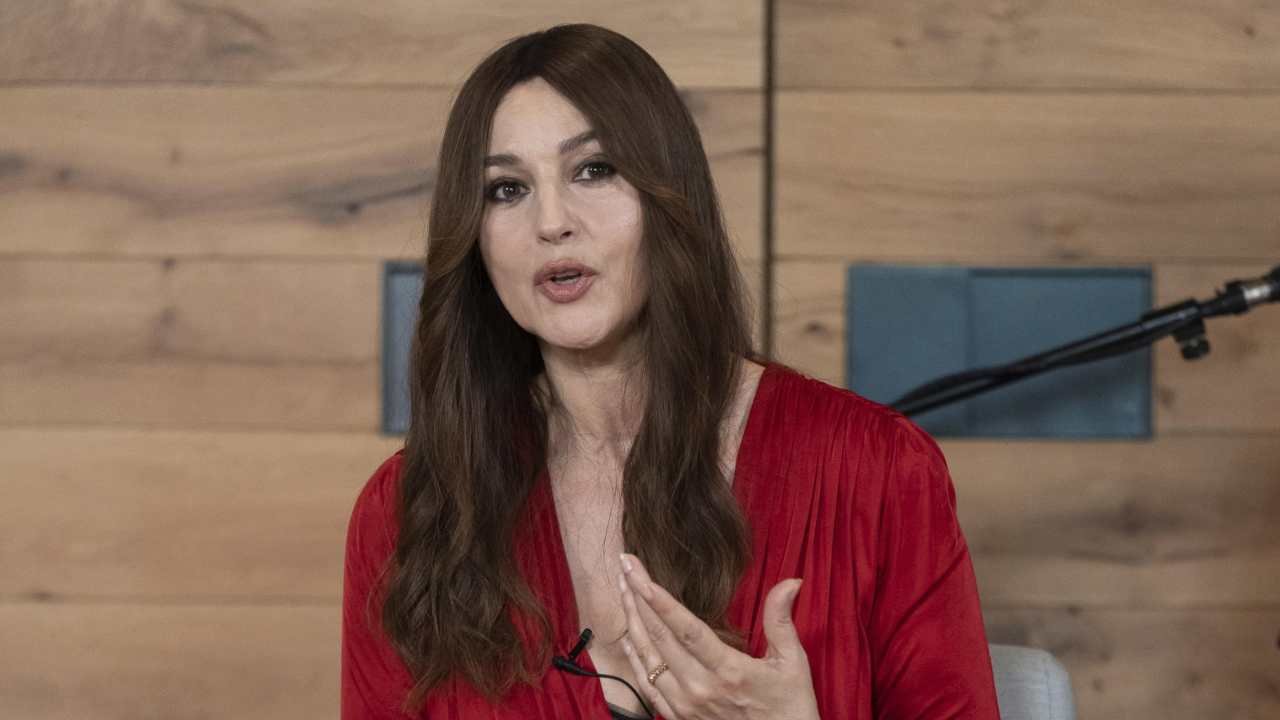 Monica Bellucci e il cantante