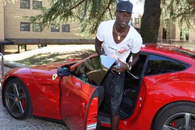 Mario Balotelli macchine