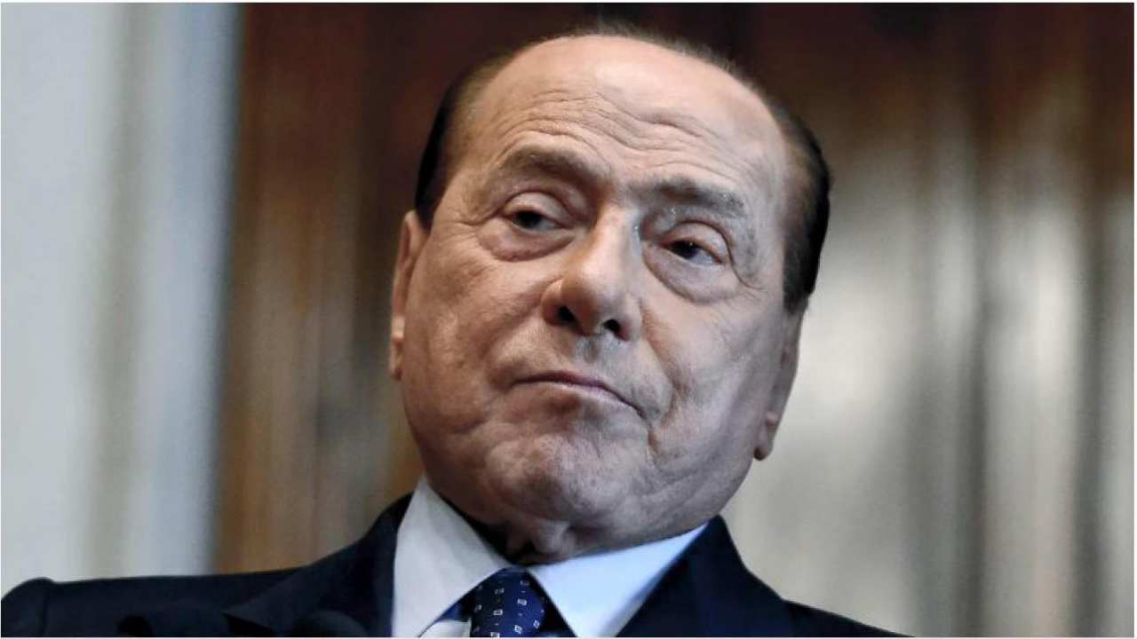 Silvio Berlusconi e le sue proprietà in vendita