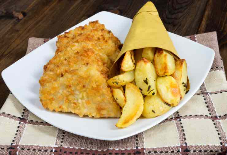 Cotoletta con patate - fonte_depositphotos - newscinema.it