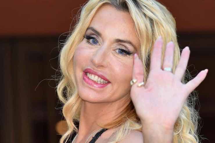 Valeria Marini - fonte_web - newscinema.it