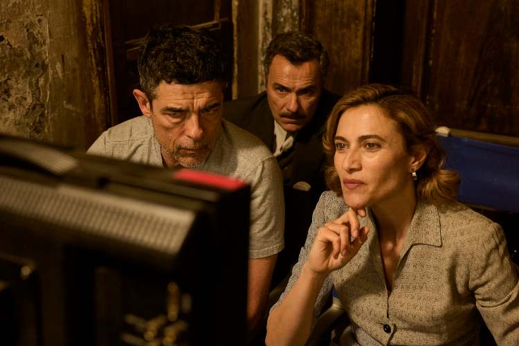 Ecco la prima foto dal set di, Questi fantasmi