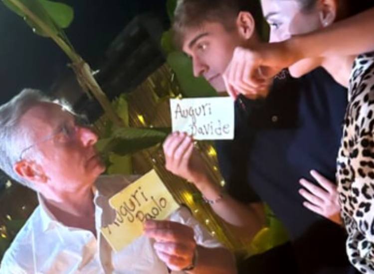 Paolo Bonolis che papà è?