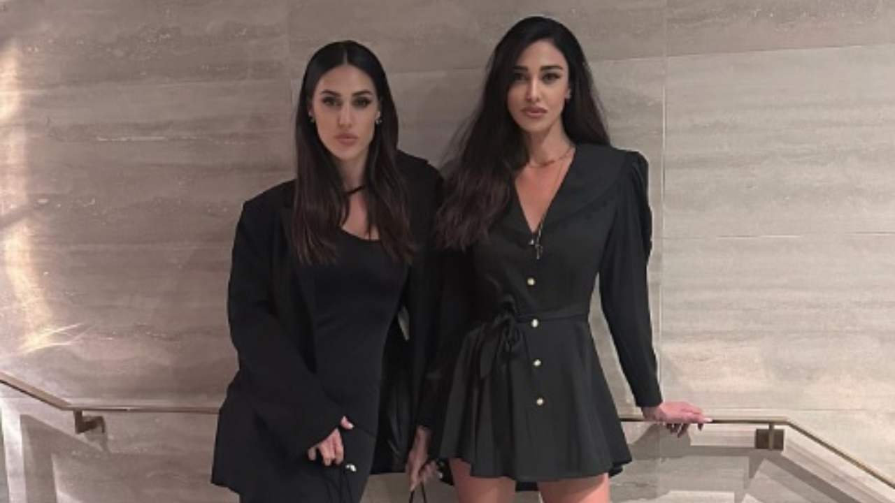 Belen Rodriguez scatenata al matrimonio di sua sorella Cecilia