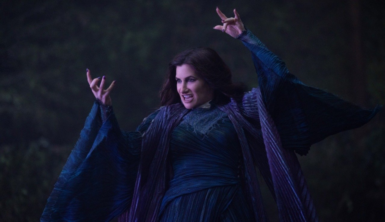 Kathryn Hahn Agatha Alla Along