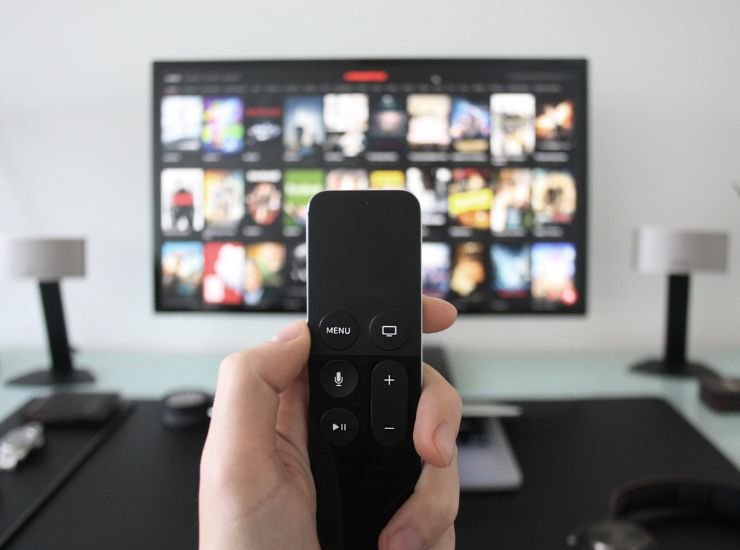Capodanno 2025 in tv, i programmi della notte di San Silvestro
