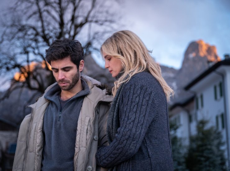 Rike Schmid e Marco Rossetti in Blackout 2