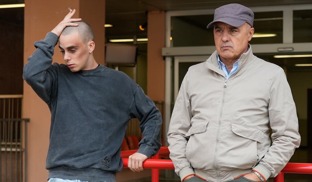 La casa degli sguardi recensione