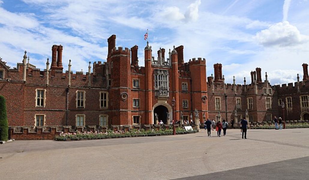 Hampton Court Palace, East Moseley