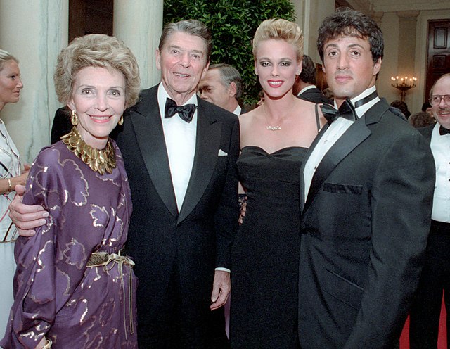 Brigitte Nielsen e Stallone dal Presidente Reagan